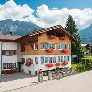 Mayer Aparthotel